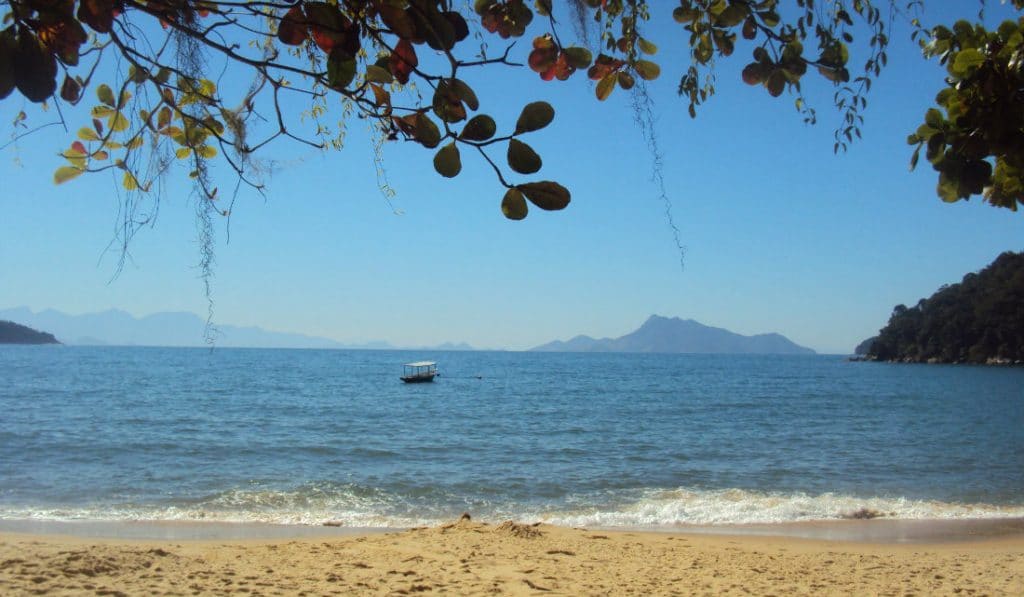 Conheça as praias de Governador Celso Ramos — SC