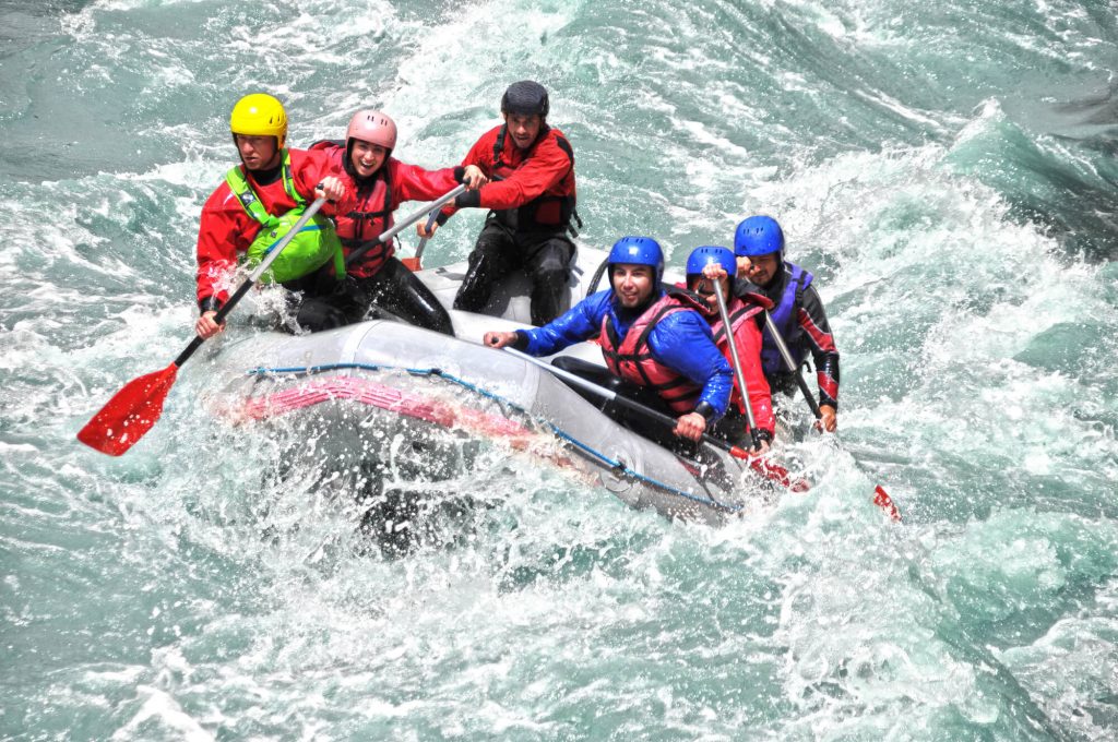 Onde praticar rafting para grupos de incentivo?